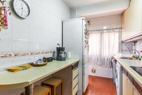 Dzīvoklis pārdošanā Madrid, Spānijā 4 istabas, 125 m2 Nr. 122050 - attēls 6