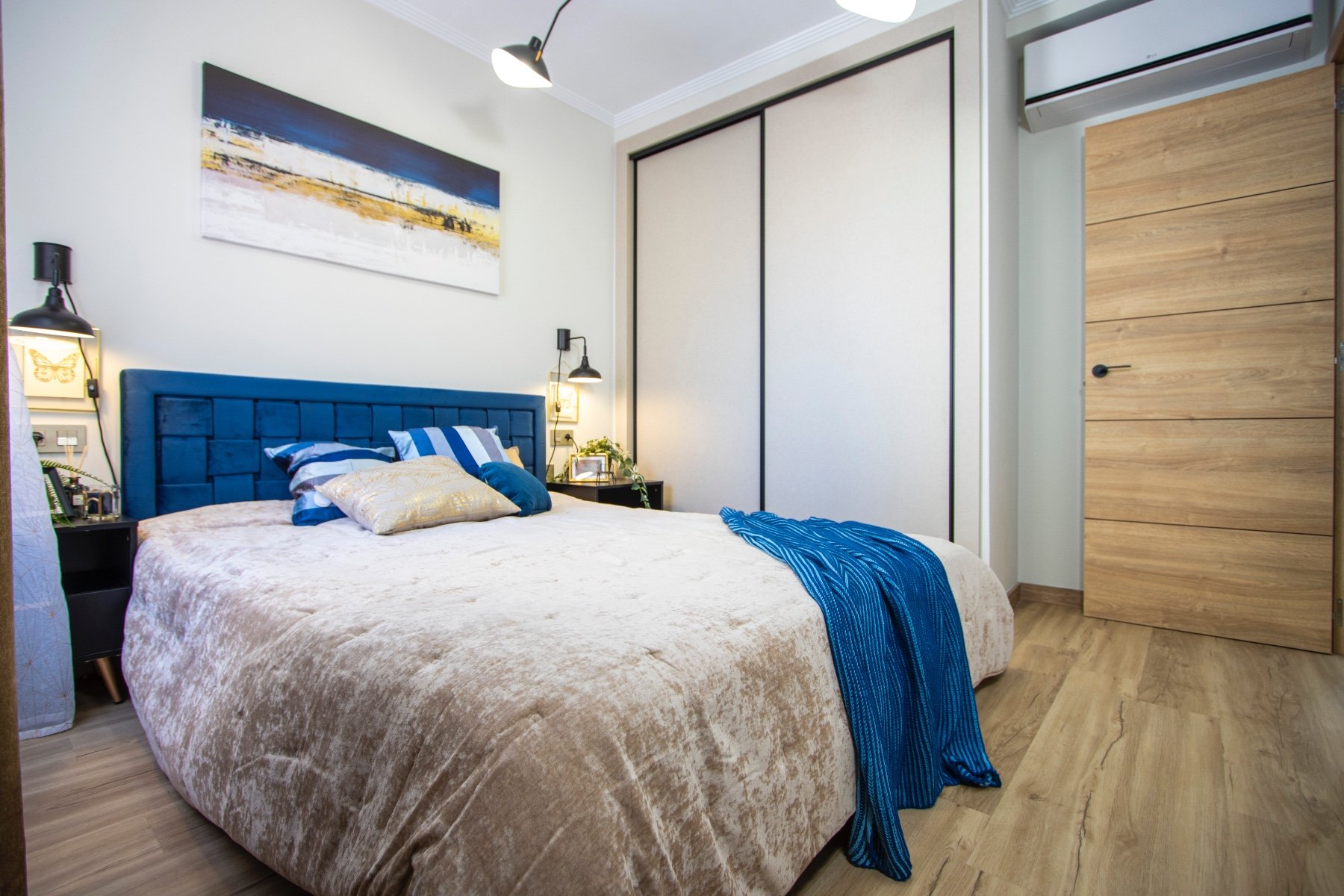 Квартира в Торревьеха, Аликанте, Испания 2 спальни, 79м2 №124906