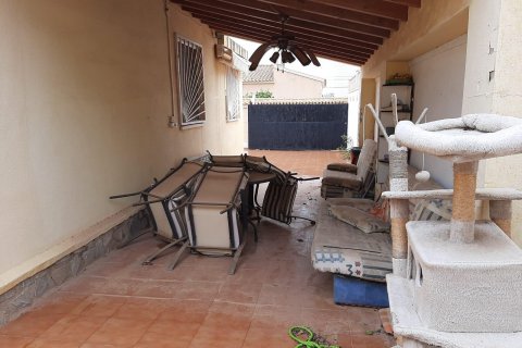 Huvila myytävänä La Florida, Alicante, Espanja, 3 makuuhuonetta, 400 m2 No. 124907 - kuva 3