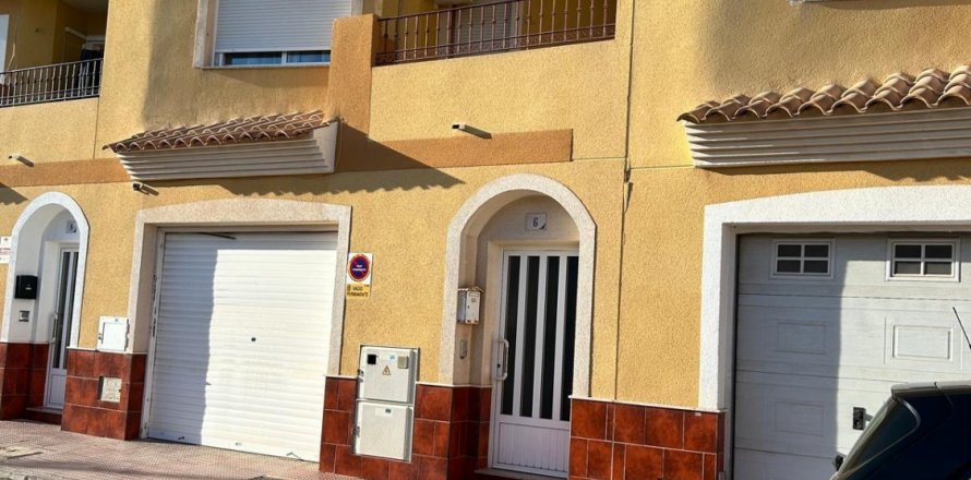 Townhouse Los Alcazares, Murcia, Spain 4 bedrooms, 200 sq.m. No. 124905