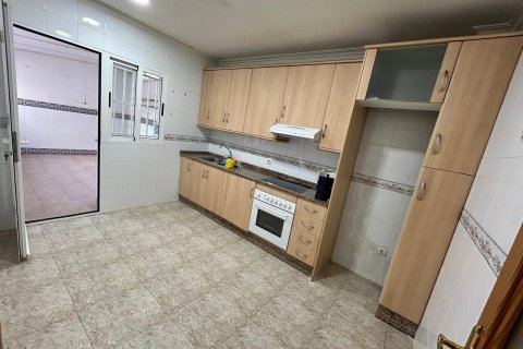 Townhouse for sale Los Alcazares, Murcia, Spain 4 bedrooms, 200 sq.m. No. 124905 - photo 11