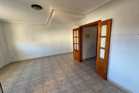 Townhouse for sale Los Alcazares, Murcia, Spain 4 bedrooms, 200 sq.m. No. 124905 - photo 9