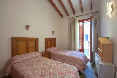 Townhouse for sale Llucmajor, Mallorca, Spain 3 bedrooms, 305 sq.m. No. 128276 - photo 15