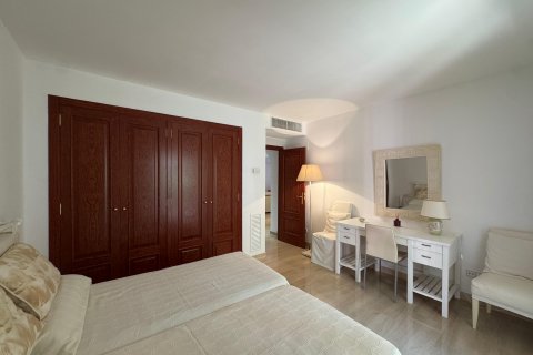Apartment for sale Illetes (Ses), Mallorca, Spain 2 bedrooms, 117 sq.m. No. 128275 - photo 13