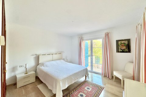 Apartment for sale Illetes (Ses), Mallorca, Spain 2 bedrooms, 117 sq.m. No. 128275 - photo 8