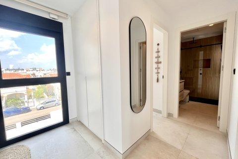 Wohnung zum Verkauf Alicante, Spanien 2 Schlafzimmer, 85 m2 Nr. 131841 - Foto 15