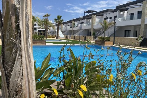Bungalow zum Verkauf Torrevieja, Alicante, Spanien 3 Schlafzimmer, 100 m2 Nr. 131843 - Foto 4
