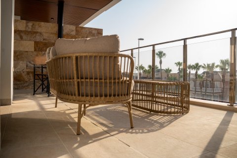 Apartamento en venta La Zenia, Alicante, España 2 dormitorios, 85 m2 No. 131804 - foto 11