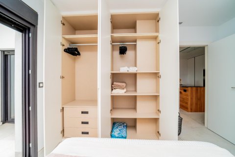 Apartamento en venta La Zenia, Alicante, España 2 dormitorios, 85 m2 No. 131804 - foto 24
