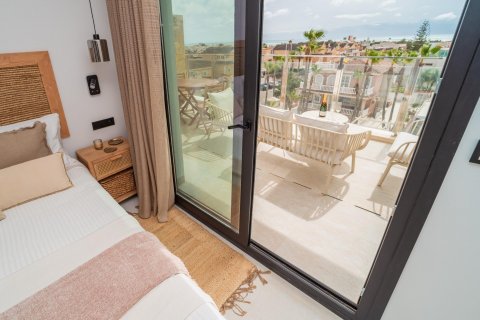 Apartamento en venta La Zenia, Alicante, España 2 dormitorios, 85 m2 No. 131804 - foto 18