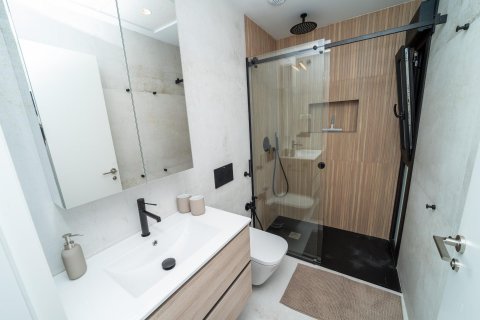 Apartamento en venta La Zenia, Alicante, España 2 dormitorios, 85 m2 No. 131804 - foto 15