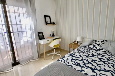 Townhouse for sale San Miguel de Salinas, Alicante, Spain 3 bedrooms, 150 sq.m. No. 131845 - photo 29