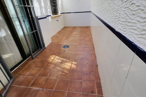 Townhouse for sale San Miguel de Salinas, Alicante, Spain 3 bedrooms, 150 sq.m. No. 131845 - photo 4