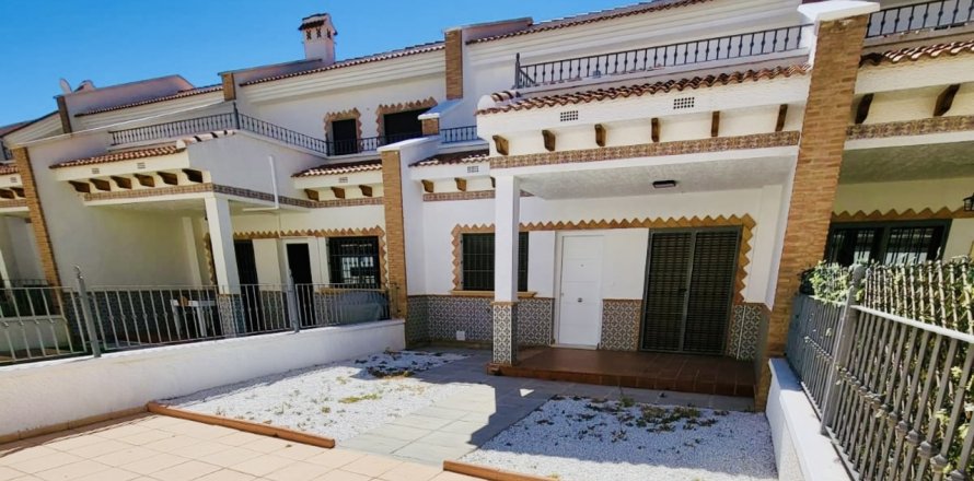 Townhouse San Miguel de Salinas, Alicante, Spain 3 bedrooms, 150 sq.m. No. 131845
