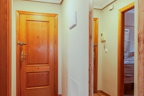 Apartment for sale Torrevieja, Alicante, Spain 3 bedrooms, 87 sq.m. No. 131803 - photo 21