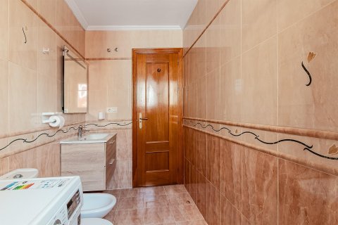 Apartment for sale Torrevieja, Alicante, Spain 3 bedrooms, 87 sq.m. No. 131803 - photo 3