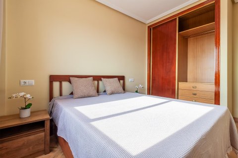 Apartment for sale Torrevieja, Alicante, Spain 3 bedrooms, 87 sq.m. No. 131803 - photo 8