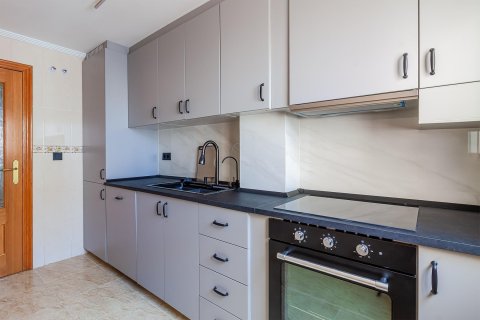 Apartment for sale Torrevieja, Alicante, Spain 3 bedrooms, 87 sq.m. No. 131803 - photo 5