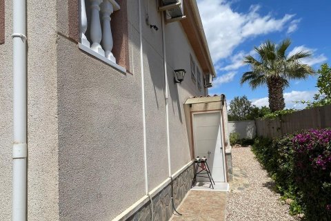 Villa for sale Rojales, Alicante, Spain 4 bedrooms, 233 sq.m. No. 127376 - photo 9