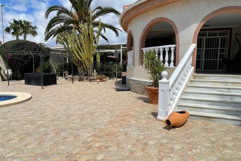 Villa for sale Rojales, Alicante, Spain 4 bedrooms, 233 sq.m. No. 127376 - photo 4