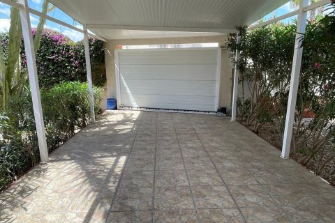Villa for sale Rojales, Alicante, Spain 4 bedrooms, 233 sq.m. No. 127376 - photo 14