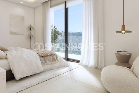 Villa till salu i Estepona, Malaga, Spanien 4 sovrum, 164 kvm. Nr. 121232 - foto 13