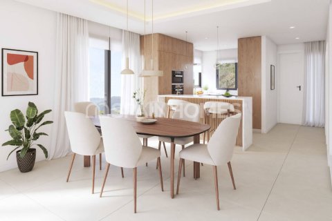 Villa till salu i Estepona, Malaga, Spanien 4 sovrum, 164 kvm. Nr. 121232 - foto 11