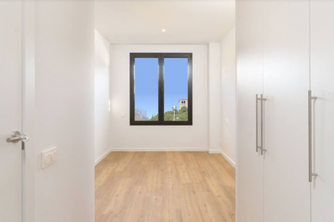 Продажа квартиры в Сабадель, Барселона, Испания 2 спальни, 67м2 №122689 - фото 10