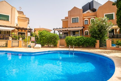Villa for sale Torrevieja, Alicante, Spain 3 bedrooms, 115 sq.m. No. 131879 - photo 1