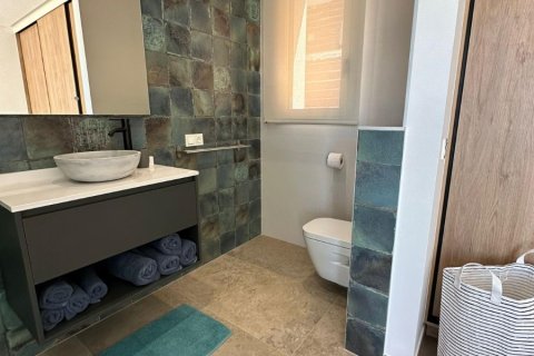 Villa for sale in Benijofar, Alicante, Spain 4 bedrooms, 475 sq.m. No. 131871 - photo 28