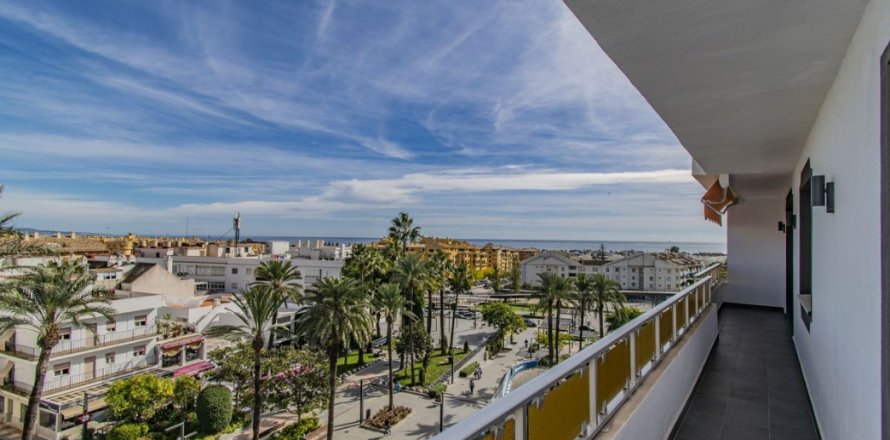 Attico Cortes (San Pedro De Alcantara), Malaga, Spagna 3 camere da letto, 145 mq. N° 127433