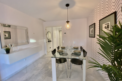 Apartment for sale Estepona, Malaga, Spain 2 bedrooms, 76 sq.m. No. 127430 - photo 7