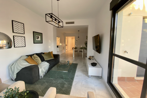 Apartment for sale Estepona, Malaga, Spain 2 bedrooms, 76 sq.m. No. 127430 - photo 4