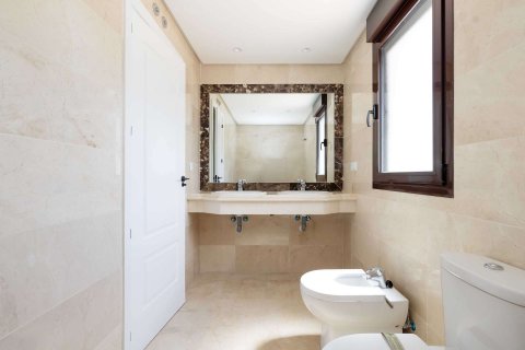 Dzīvoklis pārdošanā Estepona, Malaga, Spānijā 3 istabas, 260 m2 Nr. 123880 - attēls 16