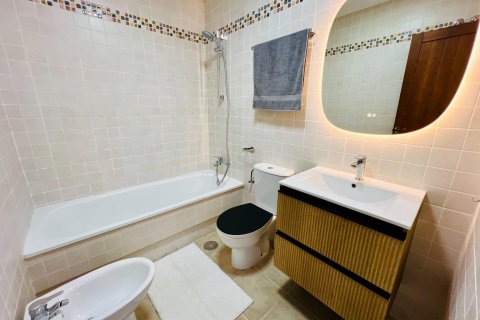 Apartment for sale Torrevieja, Alicante, Spain 3 bedrooms, 128 sq.m. No. 131529 - photo 19