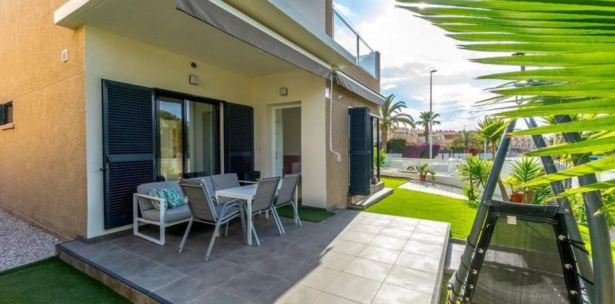 Villa La Zenia, Alicante, Spain 3 bedrooms, 82 sq.m. No. 131528