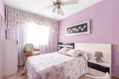 Apartamento en venta La Mata, Alicante, España 2 dormitorios,  No. 131525 - foto 5