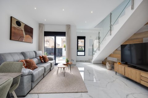 Villa for sale Torrevieja, Alicante, Spain 3 bedrooms, 105 sq.m. No. 129374 - photo 4