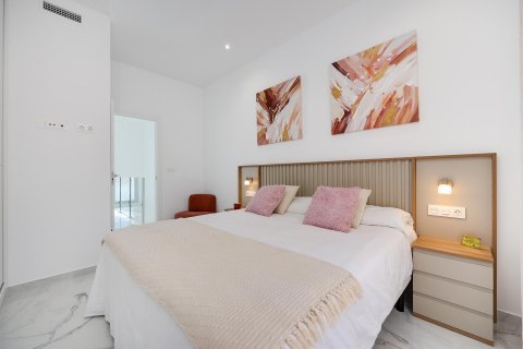 Villa for sale Torrevieja, Alicante, Spain 3 bedrooms, 105 sq.m. No. 129374 - photo 18