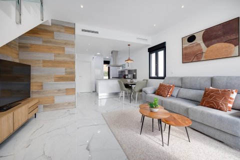 Villa for sale Torrevieja, Alicante, Spain 3 bedrooms, 105 sq.m. No. 129374 - photo 15