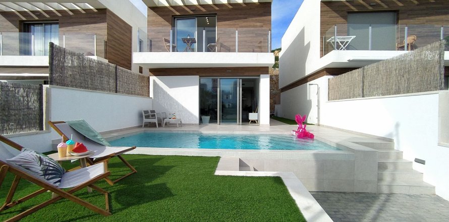 Apartment Alicante, Spain 2 bedrooms, No. 132435