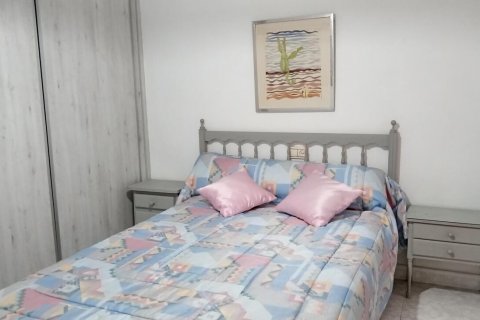 Apartment for sale Torrevieja, Alicante, Spain 3 bedrooms,  No. 124980 - photo 19