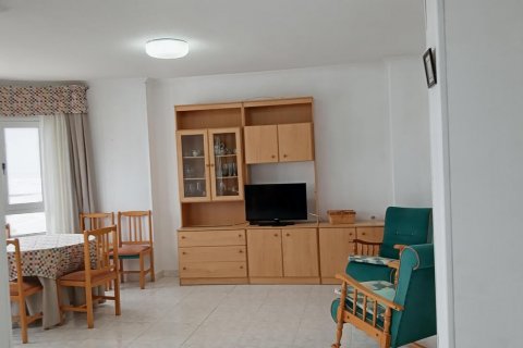 Apartment for sale Torrevieja, Alicante, Spain 3 bedrooms,  No. 124980 - photo 8