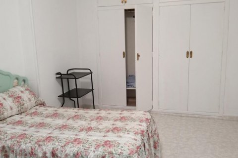 Apartment for sale Torrevieja, Alicante, Spain 3 bedrooms,  No. 124980 - photo 28