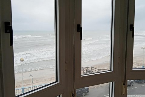 Apartment for sale Torrevieja, Alicante, Spain 3 bedrooms,  No. 124980 - photo 6