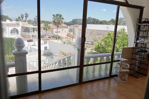 Townhouse à vendre Los Balcones, Alicante, Espagne, 2 chambres, 115 m2 No. 124982 - photo 2