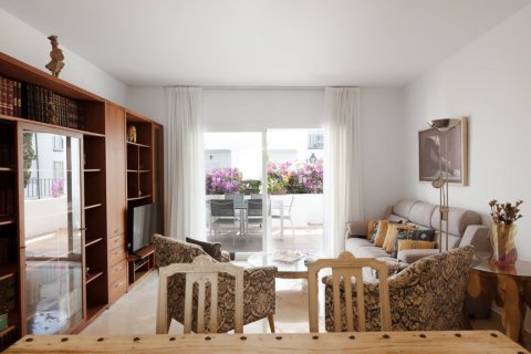 Dzīvoklis pārdošanā Atalaya-Isdabe, Malaga, Spānijā 2 istabas, 130 m2 Nr. 124501 - attēls 6