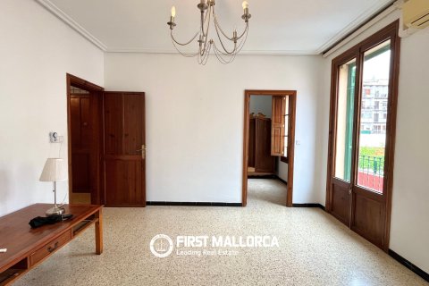 Apartamento en venta en Palma de Mallorca, Mallorca, España 3 dormitorios, 85 m2 No. 129314 - foto 3