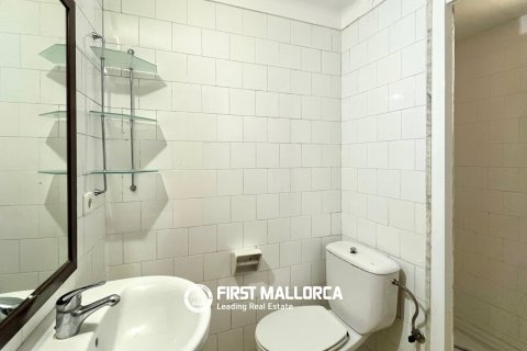 Apartamento en venta en Palma de Mallorca, Mallorca, España 3 dormitorios, 85 m2 No. 129314 - foto 9