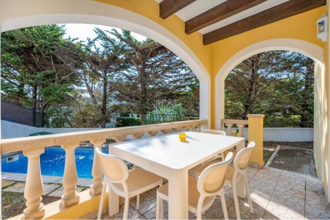 Продажа виллы Кала'н Бош, Менорка, Испания 3 спальни, 121м2 №130833 - фото 4